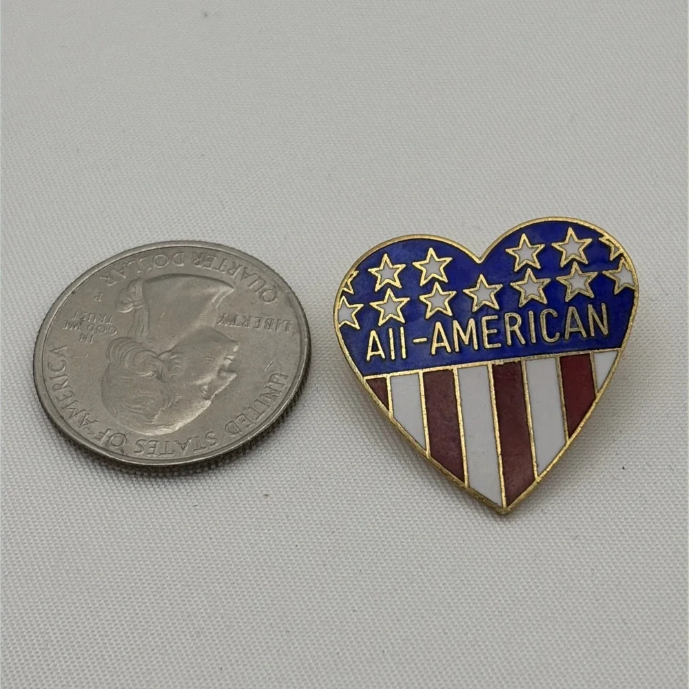 Vintage 1980 All American Heart Flag USA Patriotic‎ Lapel Hat Pin
